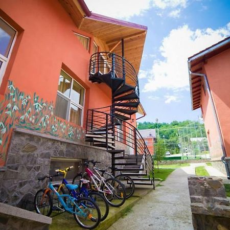 Hotel Gclub Breaza  Exterior foto
