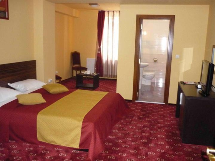 Hotel Gclub Breaza  Habitación foto